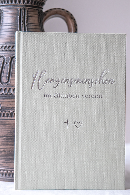Herzensmenschen im Glauben vereint - Hardcover Salbei mit Silberveredelung